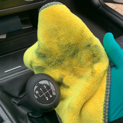 Auto laten schoonmaken